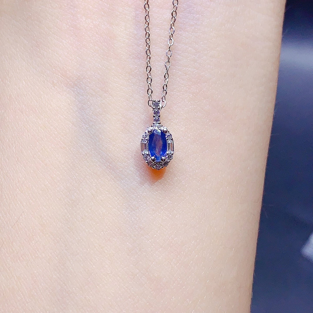 JCK - 0630 - 131128 - 1 - 貴婦人の宝箱