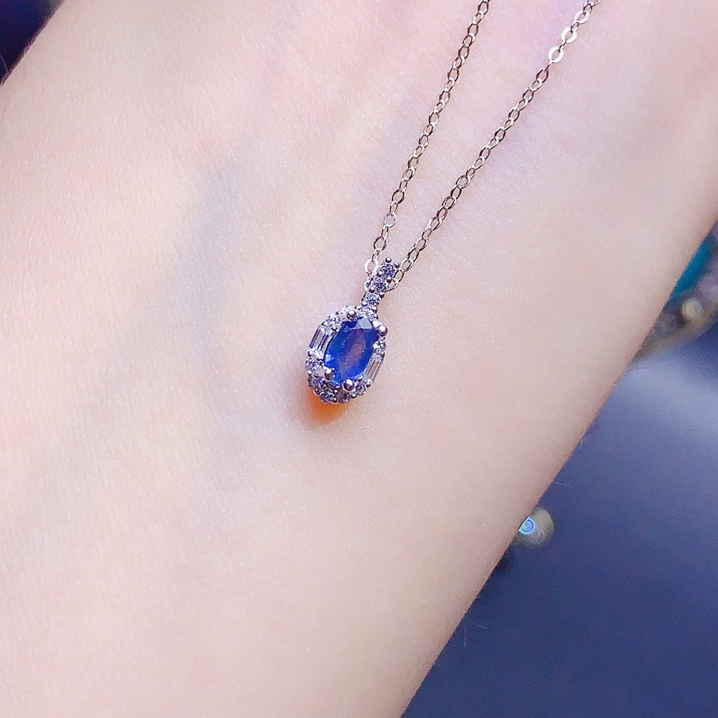 JCK - 0630 - 131128 - 1 - 貴婦人の宝箱