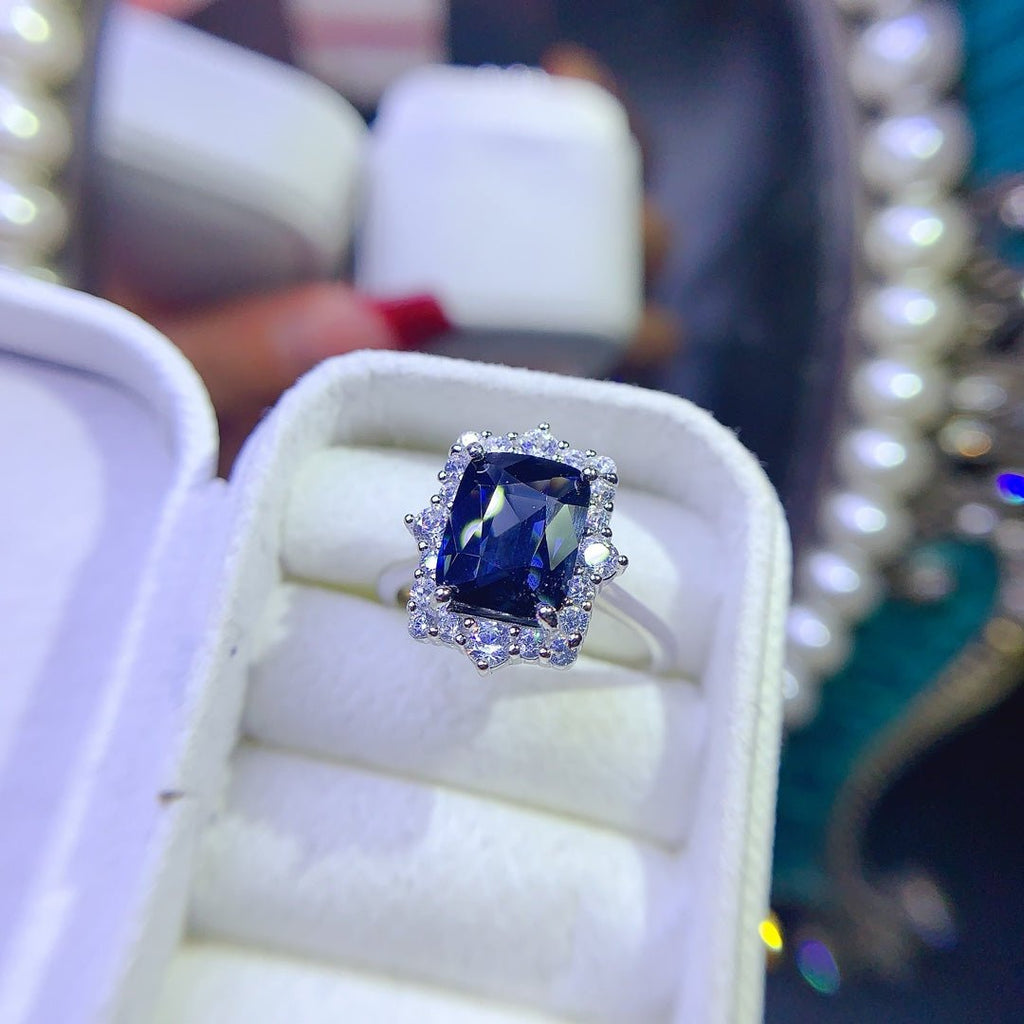 JCK - 0630 - 131603 - 10 - 1 - 貴婦人の宝箱