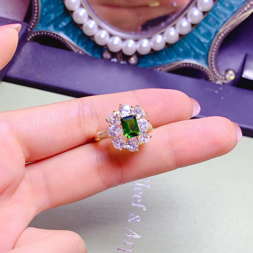 JCX - 0620 - 145553 - 1 - 貴婦人の宝箱