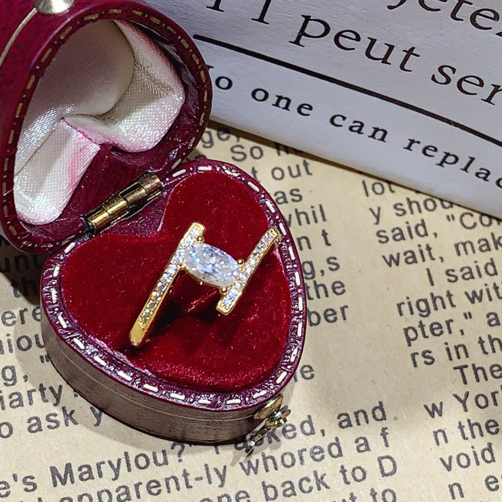 KMM - 0611 - 141930 - 6 - 1 - 貴婦人の宝箱