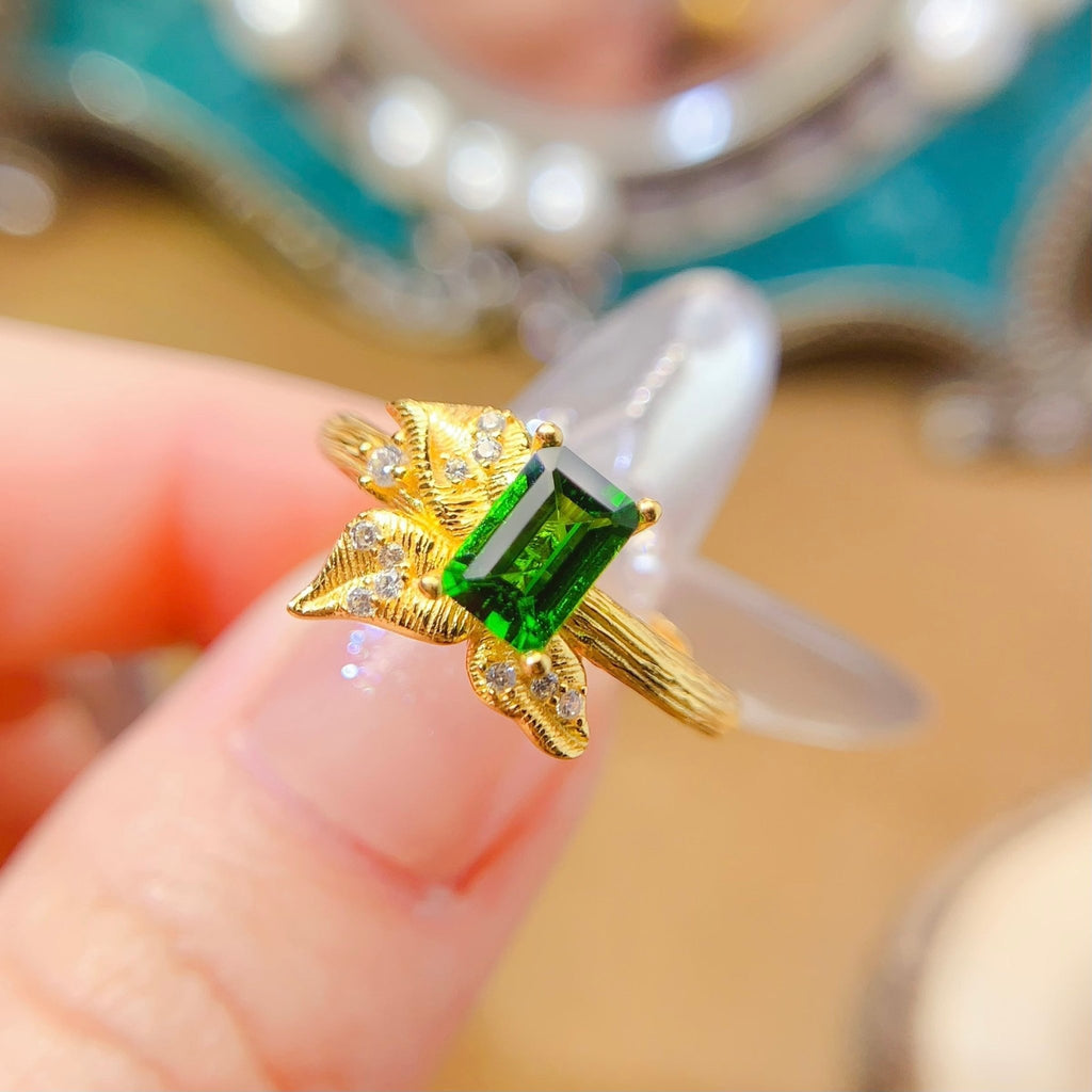 LBL - 0531 - 125242 - 6 - 1 - 貴婦人の宝箱