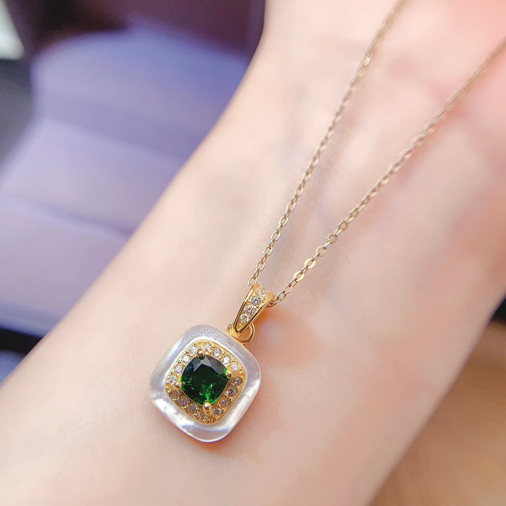 LXX - 0609 - 164844 - 5 - 1 - 貴婦人の宝箱