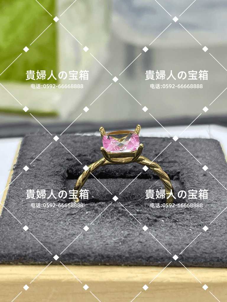 vqafa - 貴婦人の宝箱