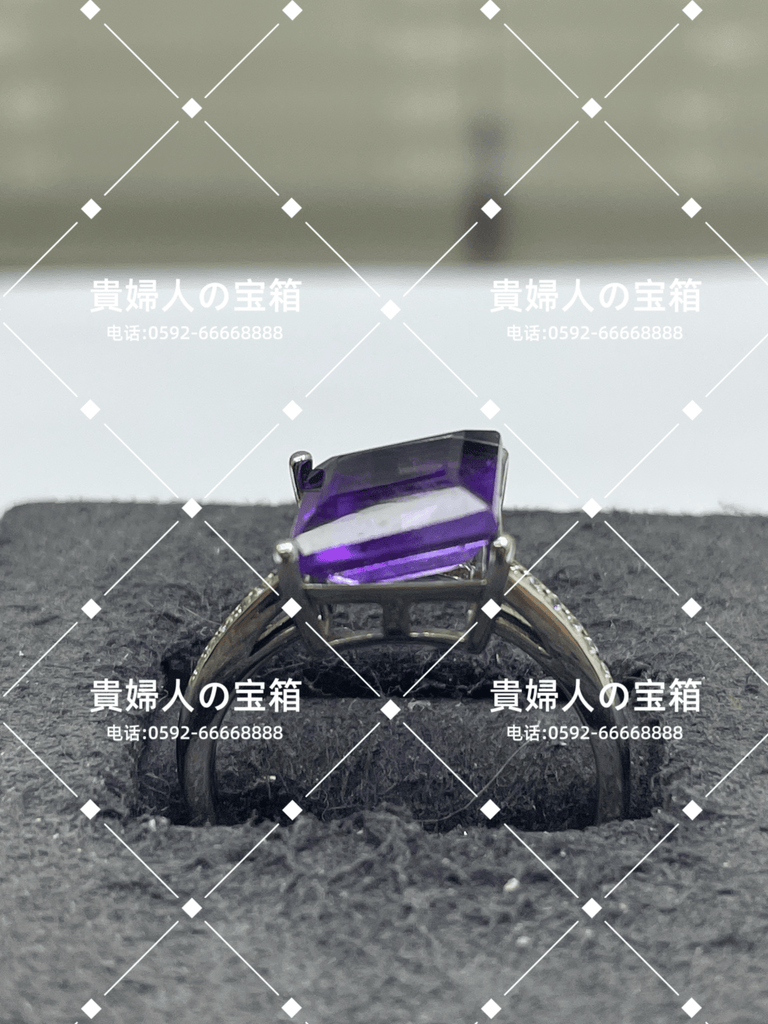 vqahk - 貴婦人の宝箱