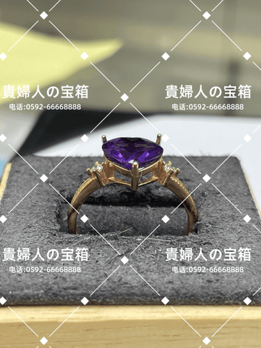 vqgdf - 貴婦人の宝箱