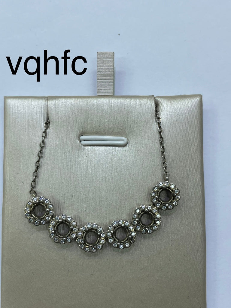 vqhfc - 貴婦人の宝箱