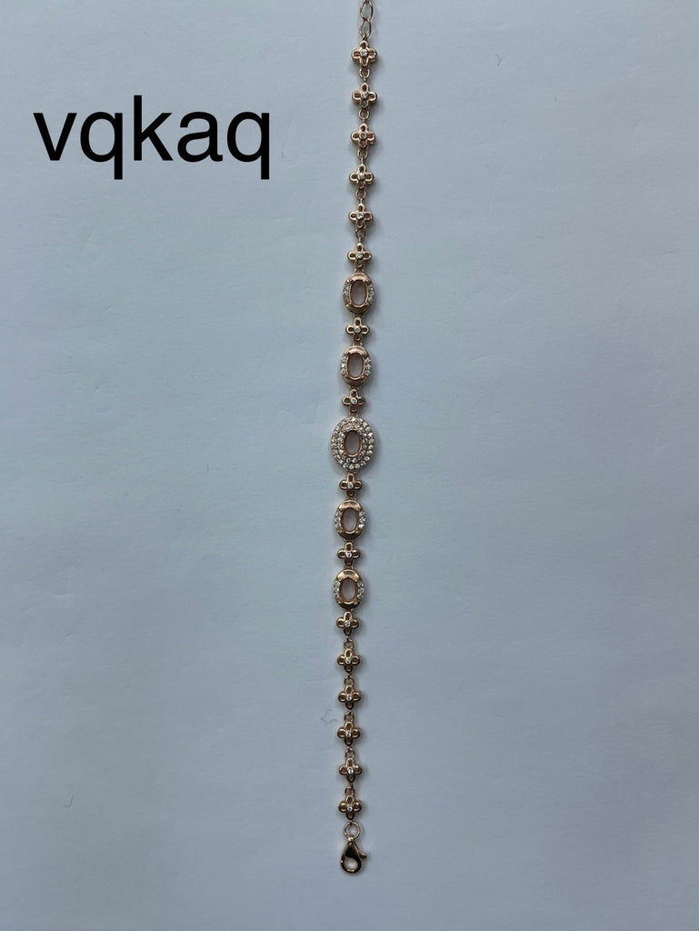 vqkaq - 貴婦人の宝箱