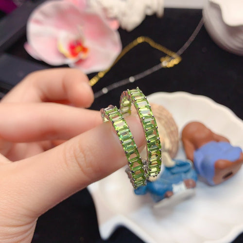 YBJ - 0615 - 110205 - 1 - 貴婦人の宝箱